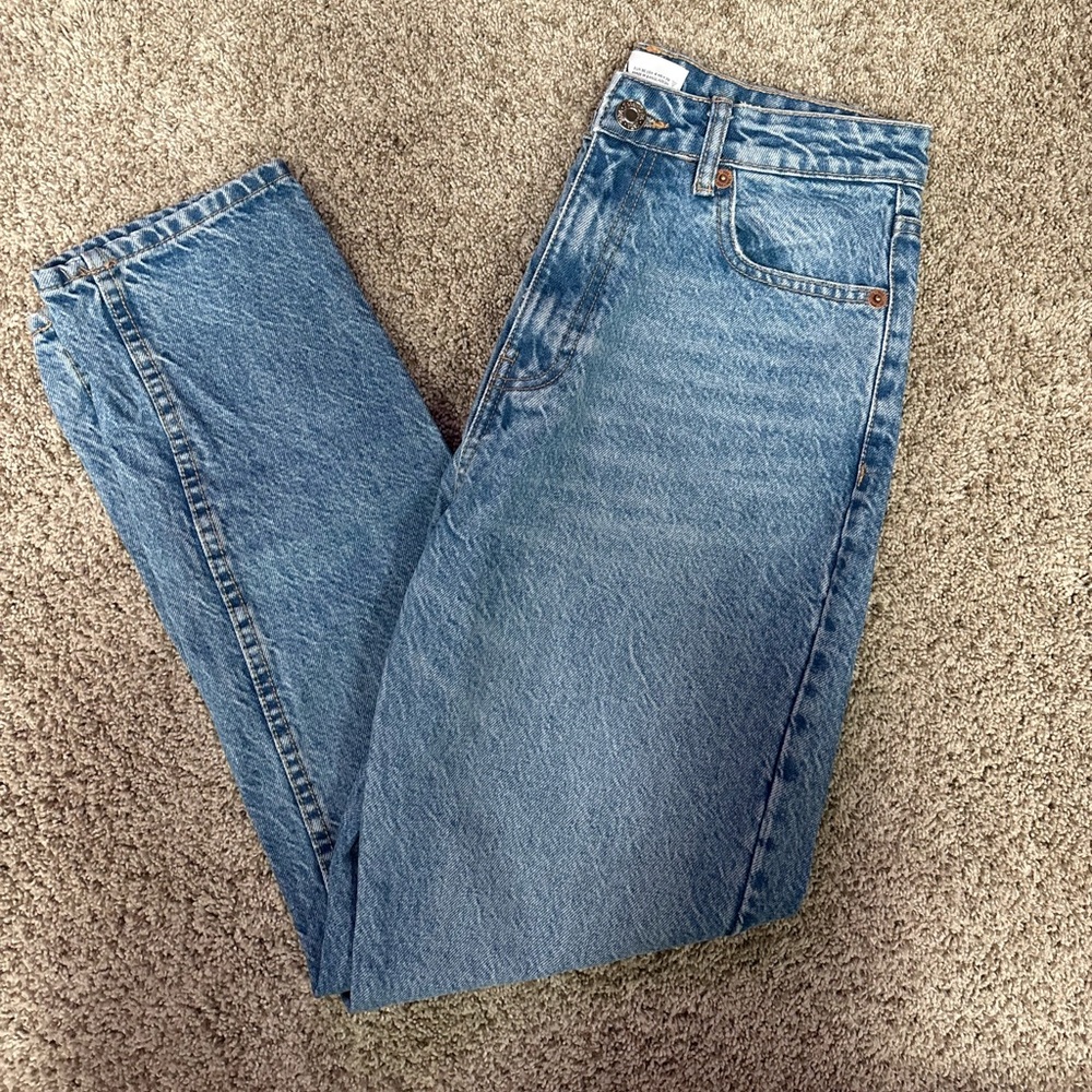 Zara Mom Medium Wash Denim Jeans